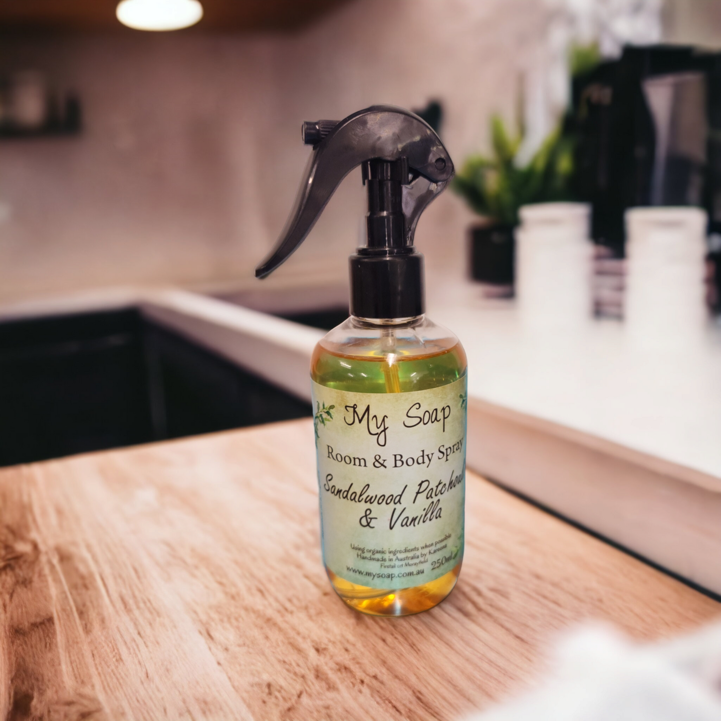 Sandalwood, Patchouli & Vanilla Room & Body Spray