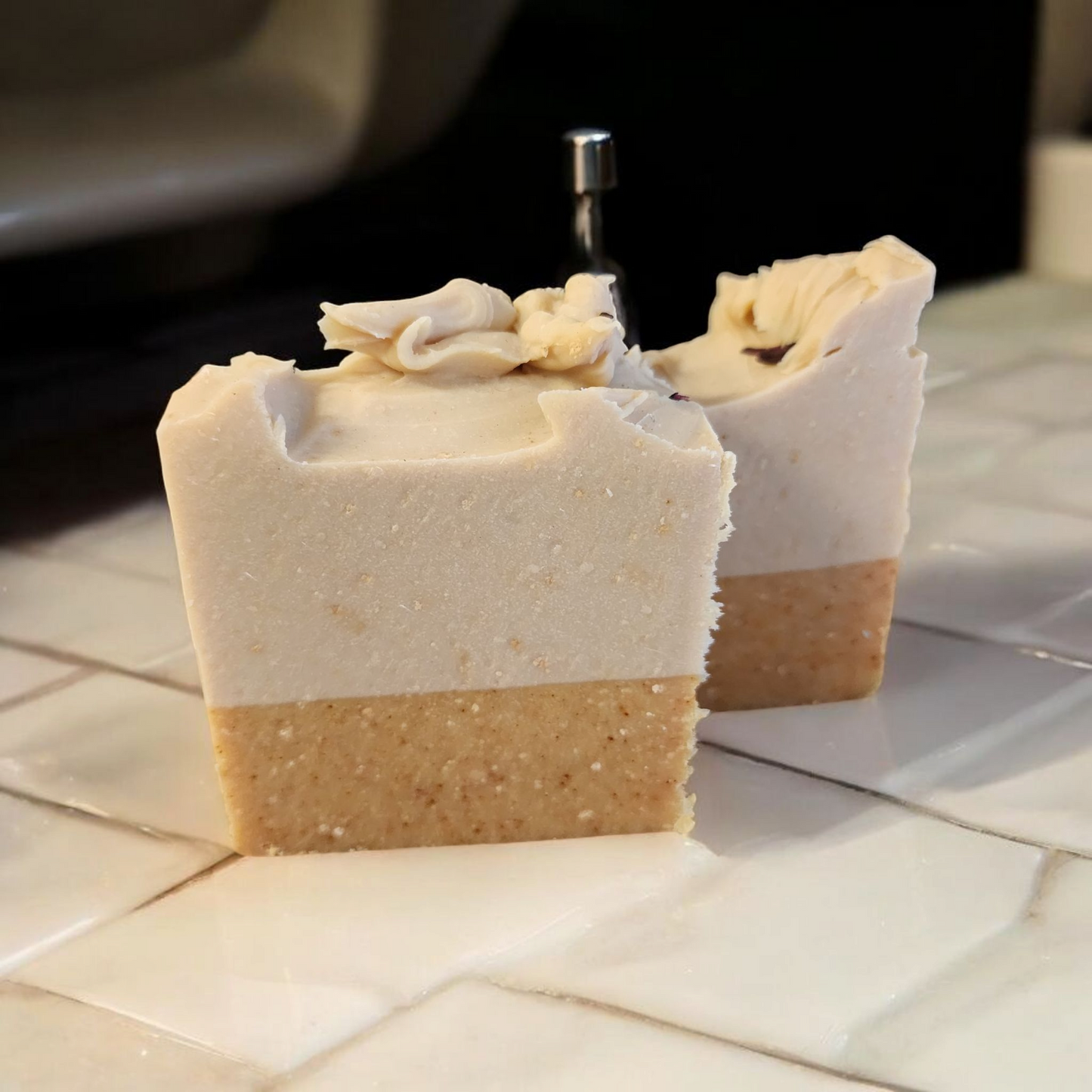 Organic Goat's Milk Uplifting Clary Sage, Aniseed, Lemongrass, Bergamot, Peppermint & Grapefruit