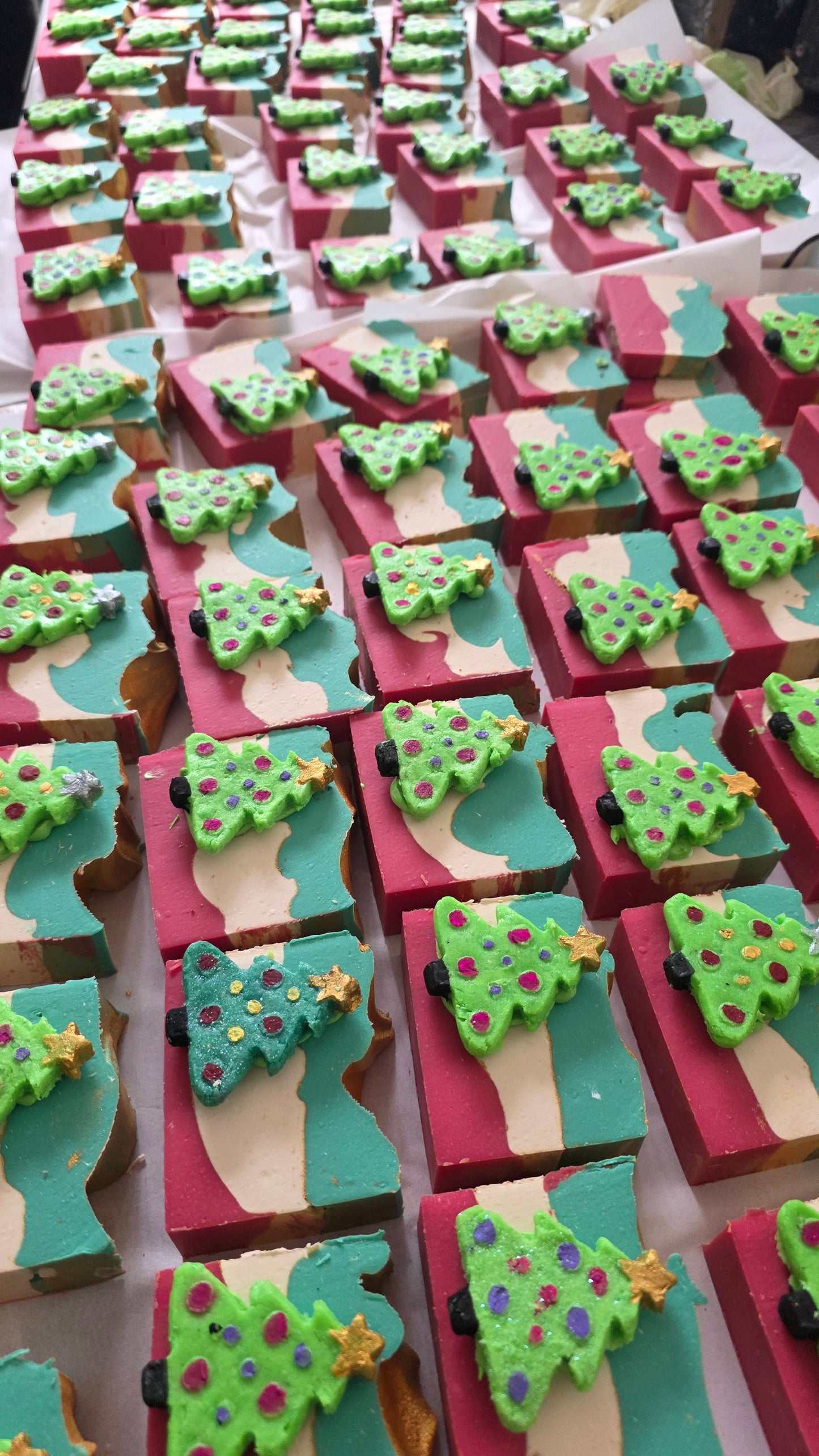 Aussie Christmas Tree *Available 25th October *