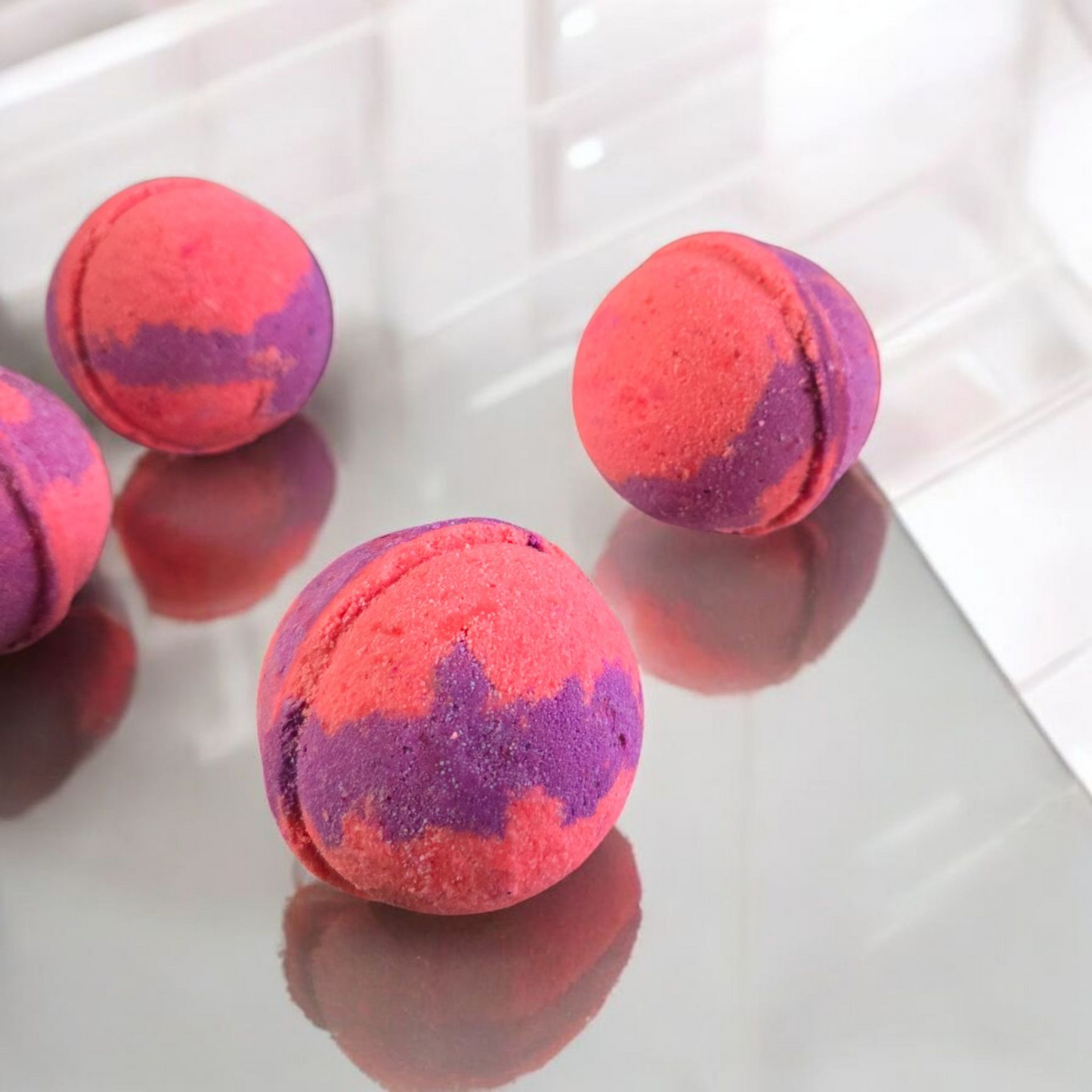 Happiness Magnesium bath bomb