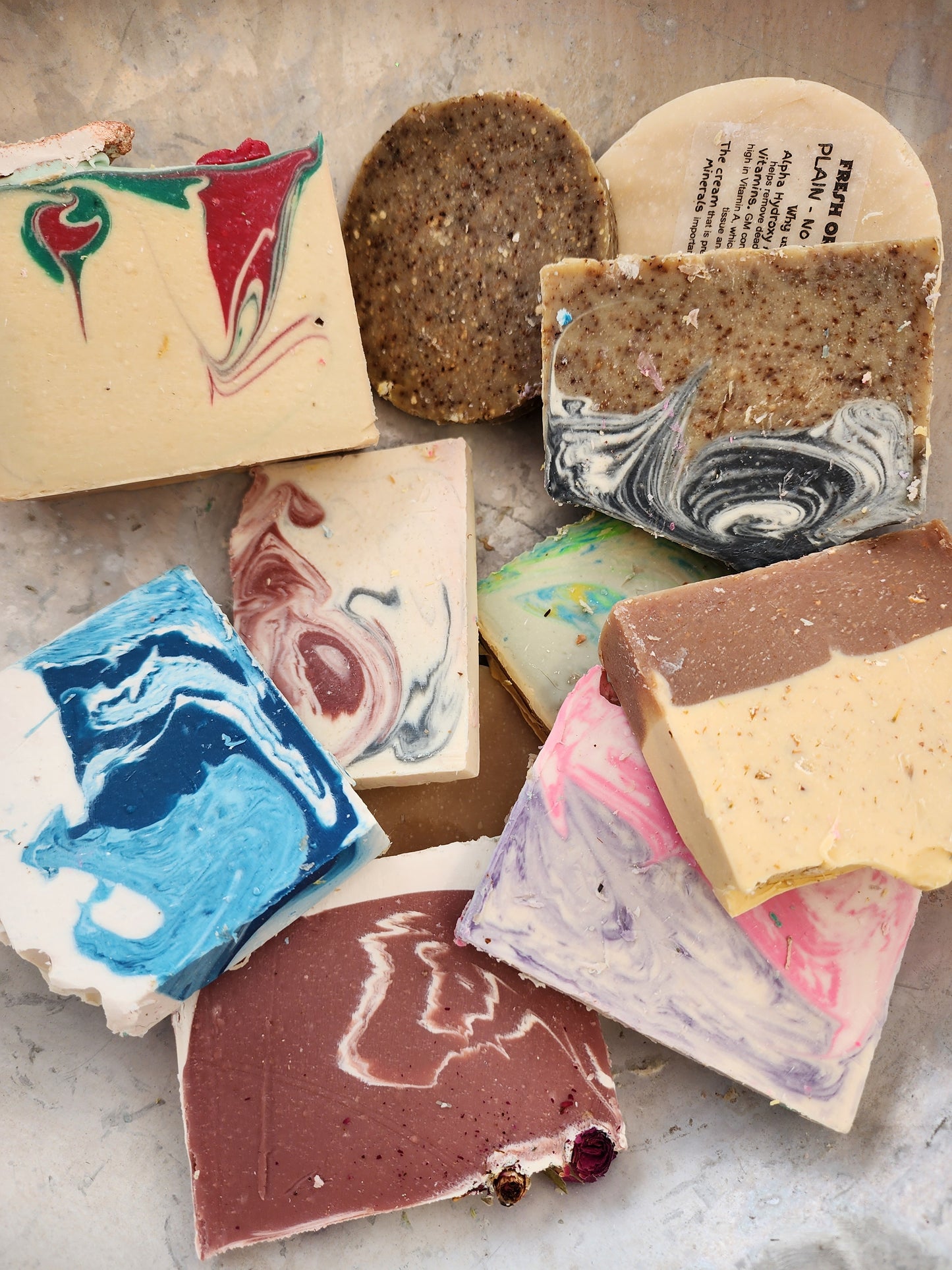 800g+ Sample Box of Soaps - limit of *two per customer so we can share them around*