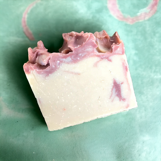 Palmarosa & Geranium with Organic Goats Milk