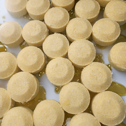 Manuka Honey & Hemp oil  Shampoo Bar Extra Shine