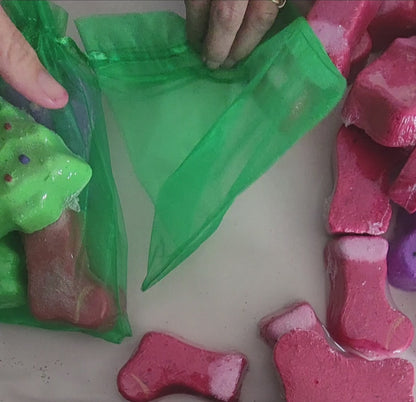 Santa sack  butter milk Bath Bomb
