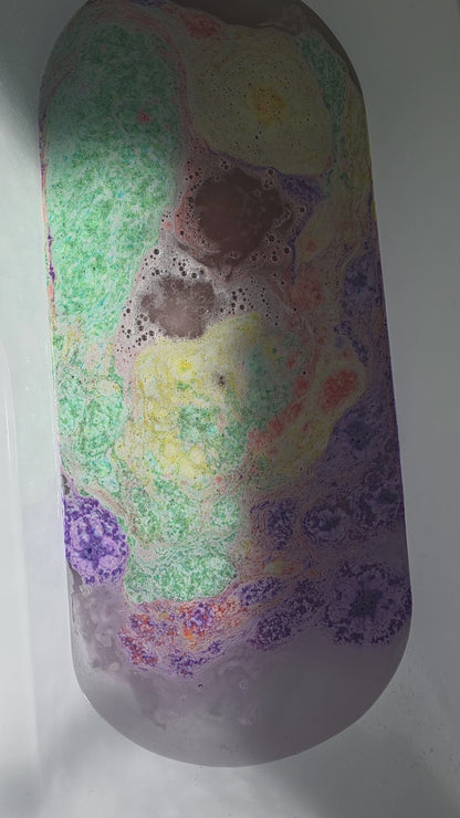 Hamburger Foaming Milk Bath Bomb