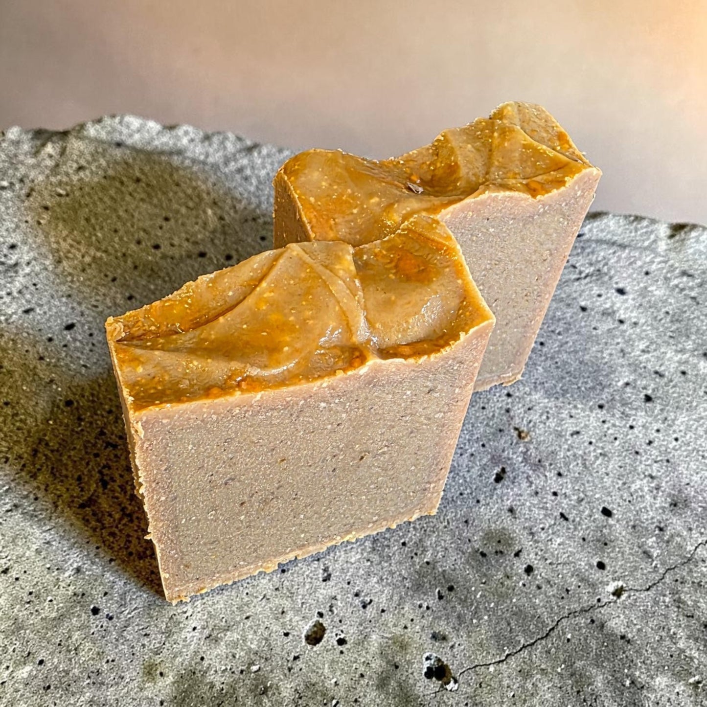 Persimmon & Bentonite Clay Nonenal-Defense Bar