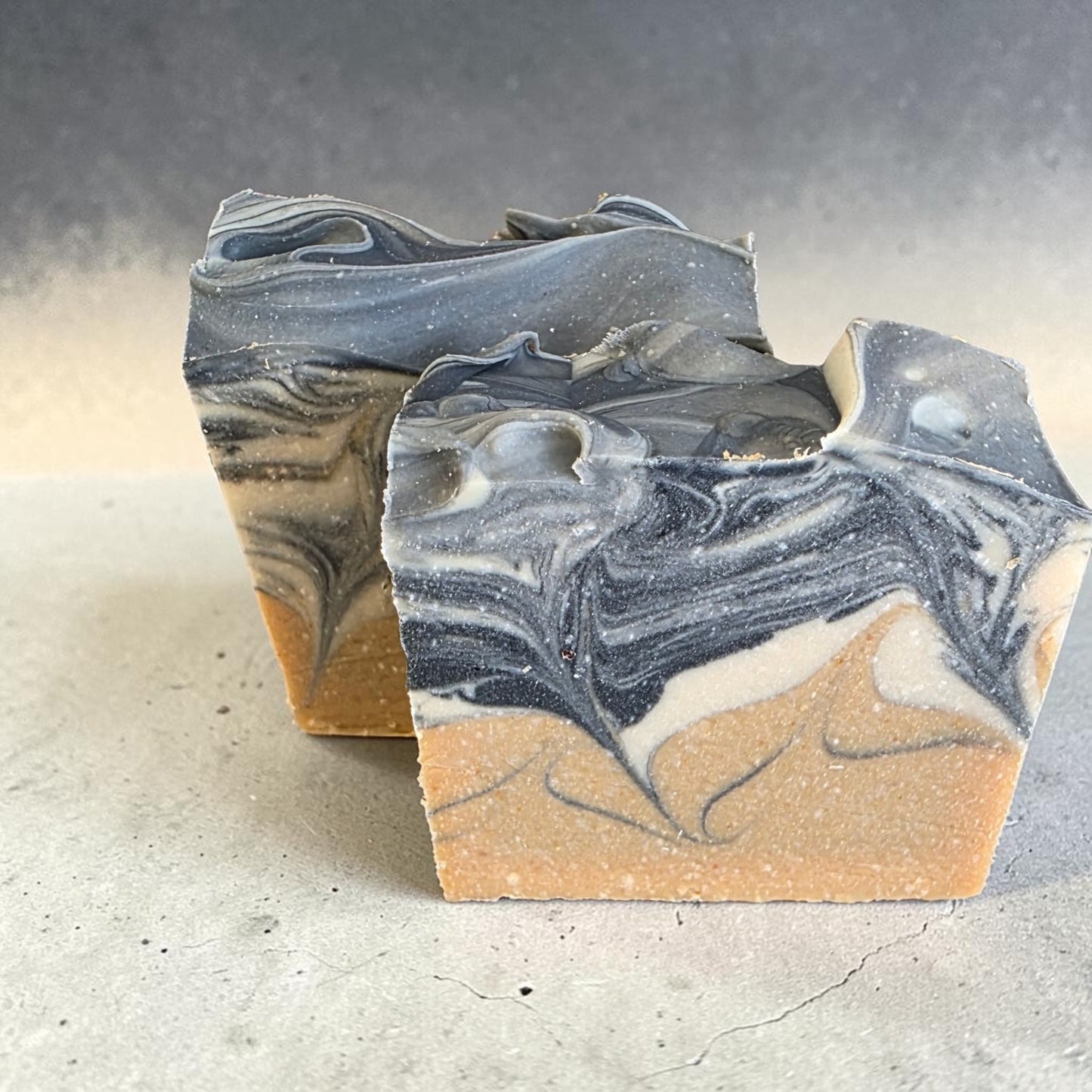 Sandalwood Bergamot & Cedarwood Organic Fresh goats Milk