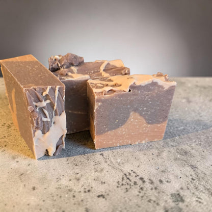 Sage, Palmarosa, Rosewood & Rose Geranium with Organic Goats Milk