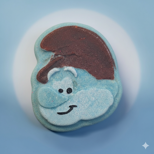 Papa smurf milk foaming bath bomb