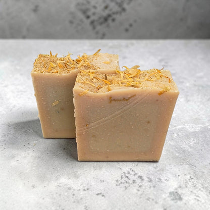 Organic Goat’s Milk, Fresh Avocado & Manuka Honey  Face &  Body Bar