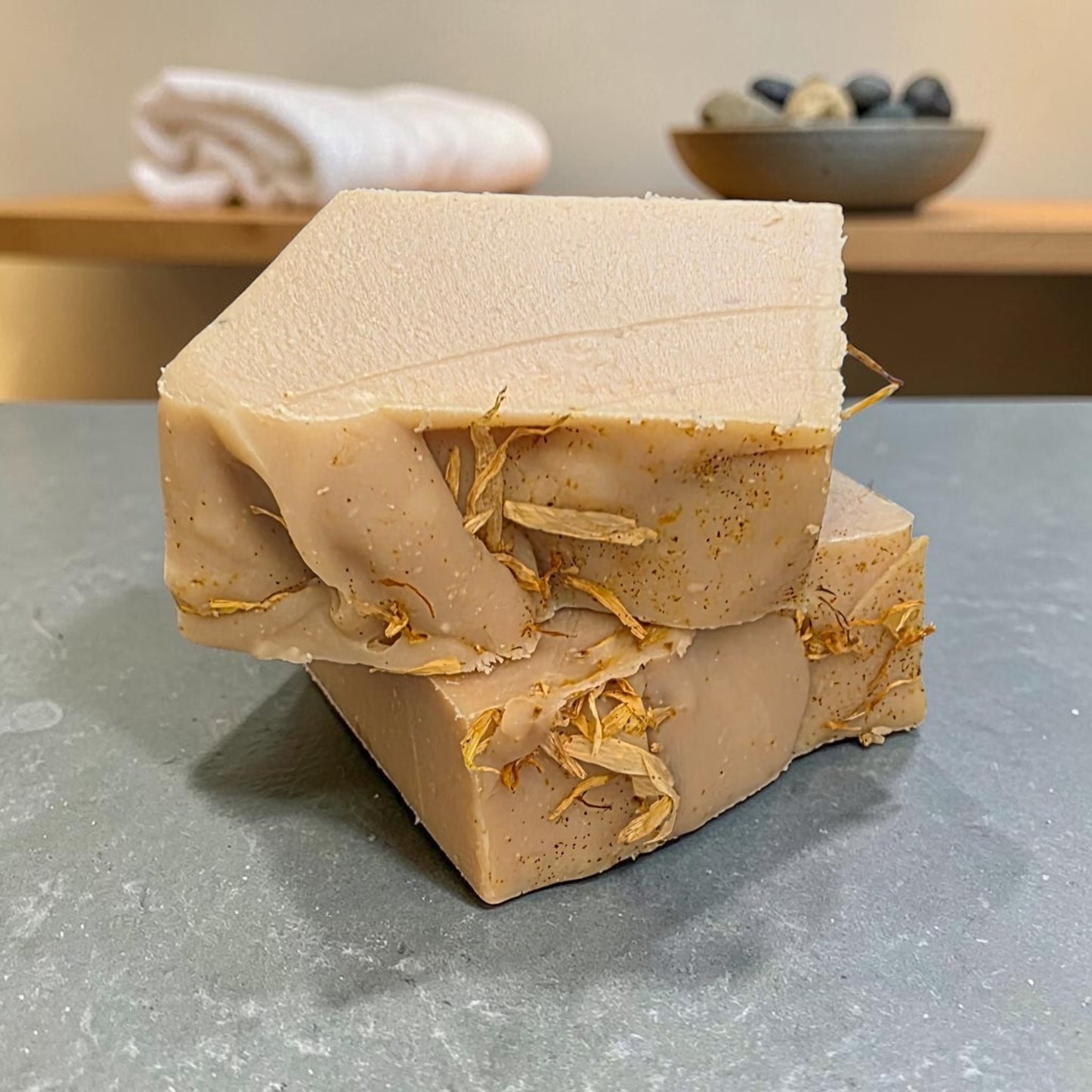 Organic Goat’s Milk, Fresh Avocado & Manuka Honey  Face &  Body Bar