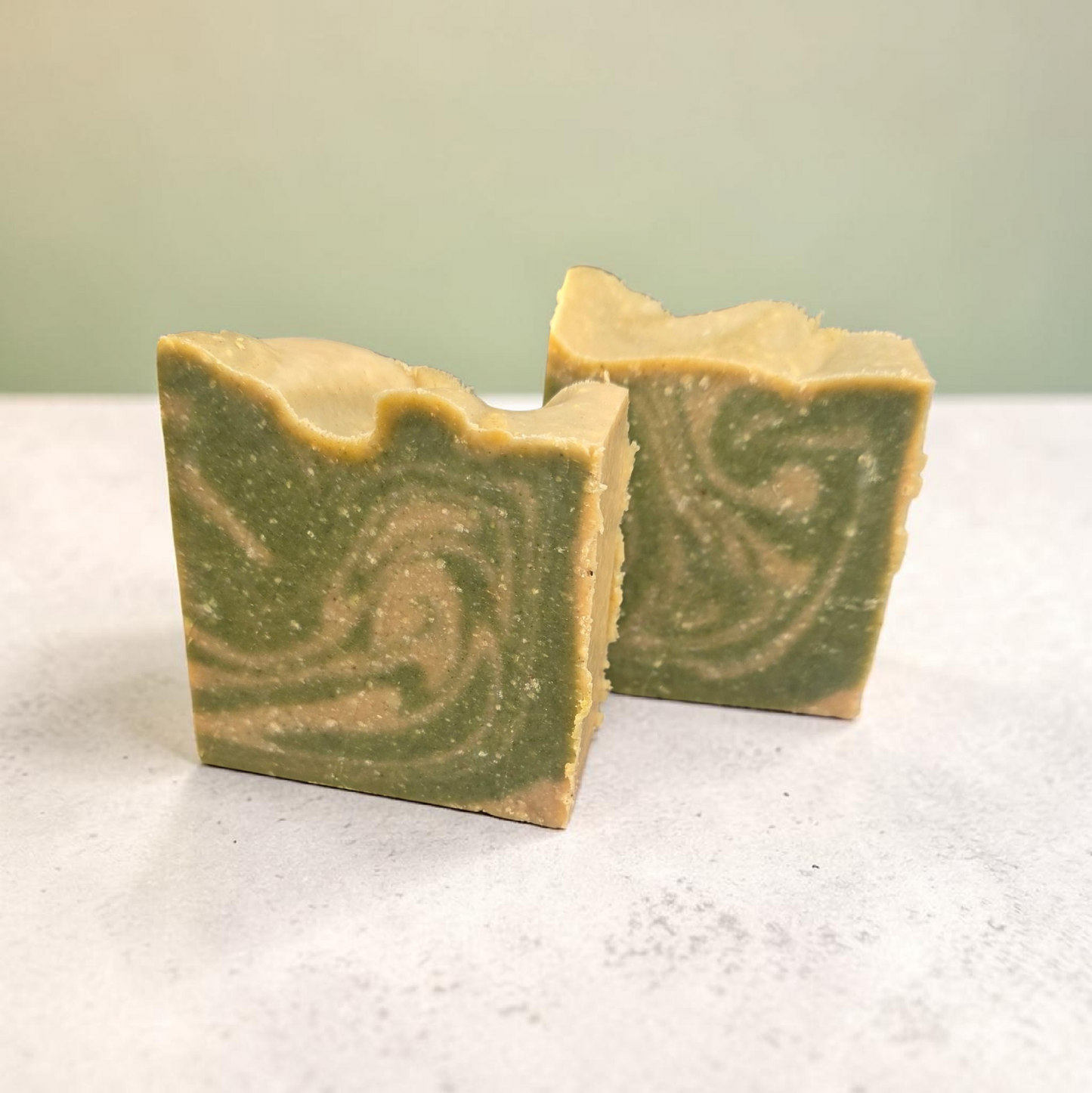 Organic Goats milk with Lemongrass, Eucalyptus, Lime Peppermint, Lemon Myrtle.