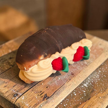 Chocolate Eclair