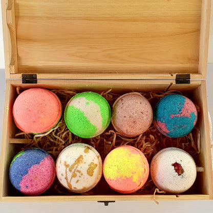 Timber Gift Box with Eight Bath Bombs