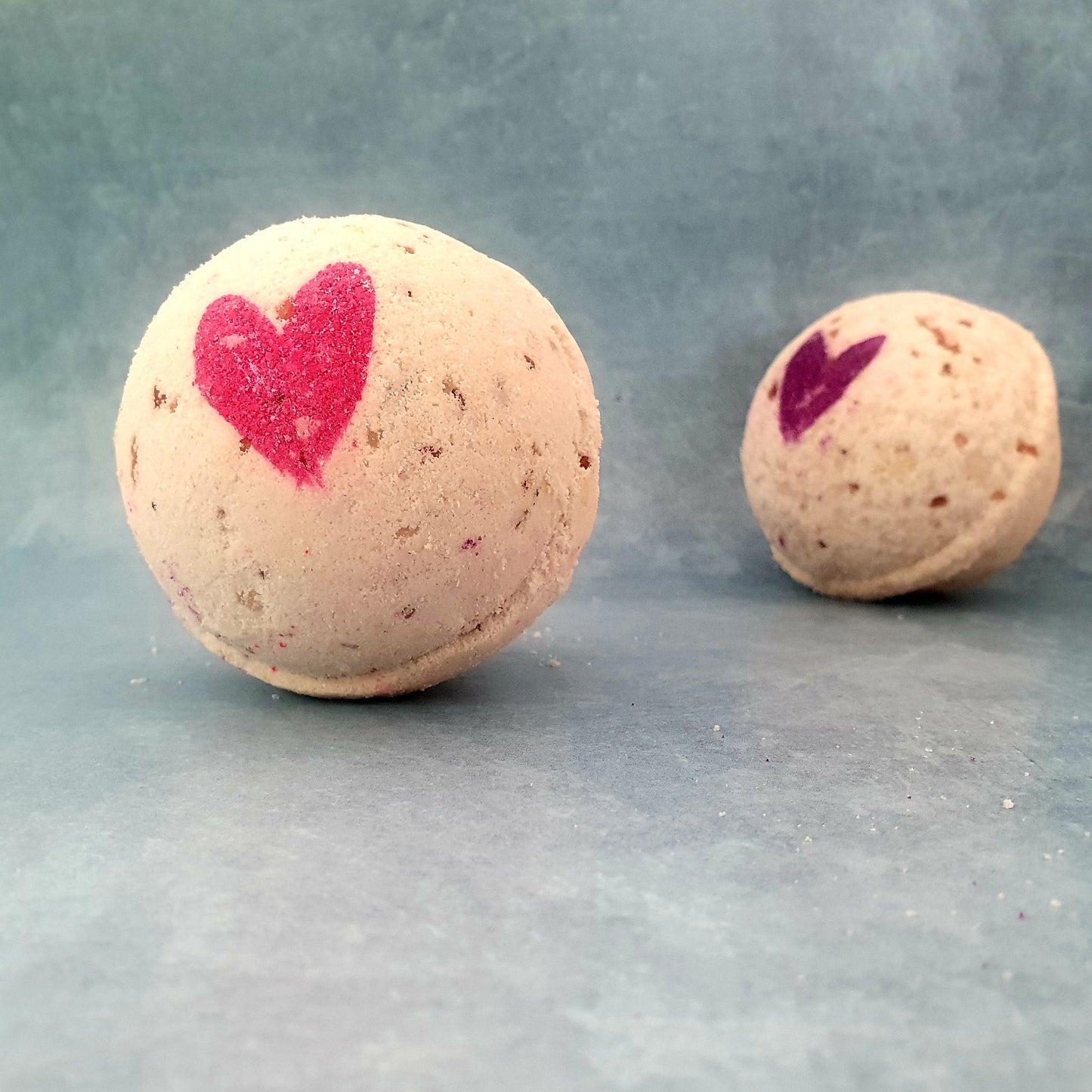 White Rose Magnesium Bath Bomb