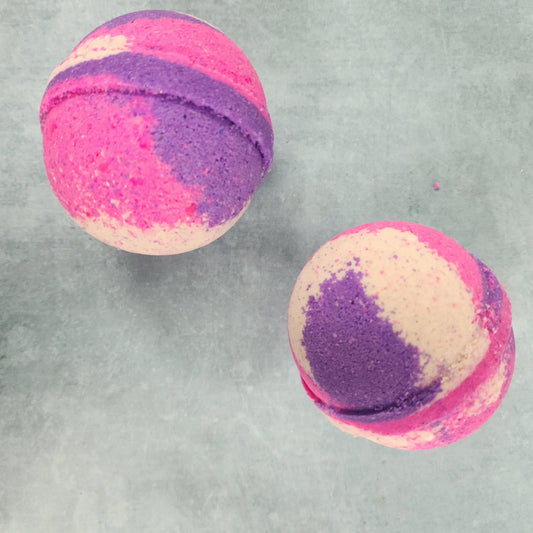 Blackberry & Vanilla Magnesium Bath Bomb