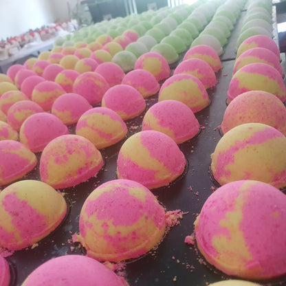 Strawberry & Pineapple Magnesium Bath Bomb