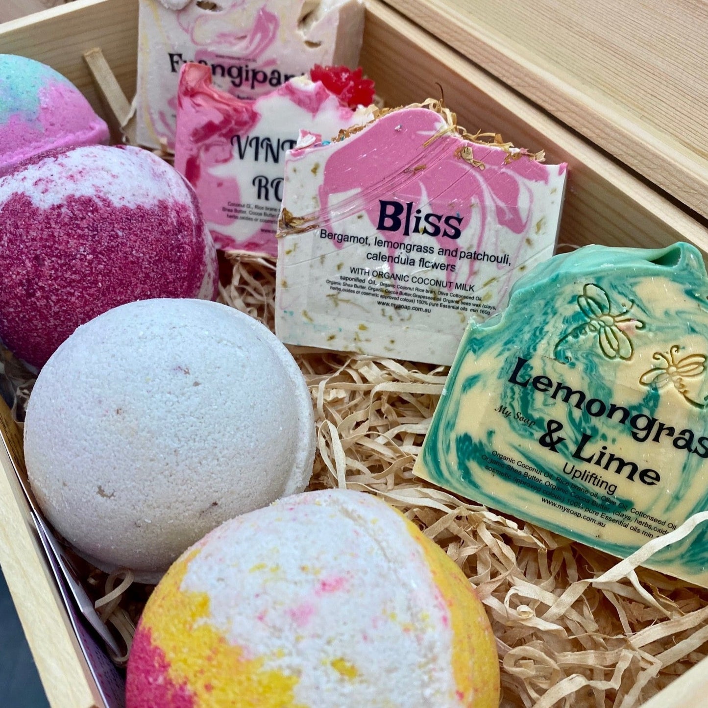 Timber Gift Box with Four Handmade Soaps & Four Bath Bombs